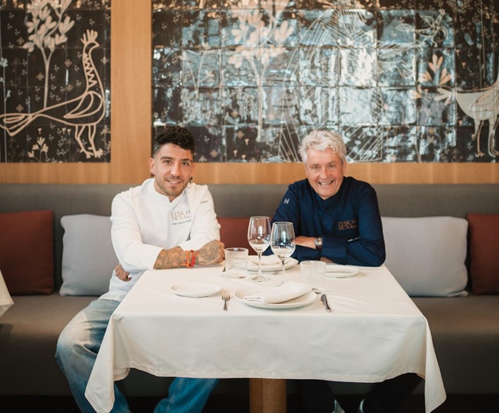 Euskalduna by Etxanobe de Fernando Canales